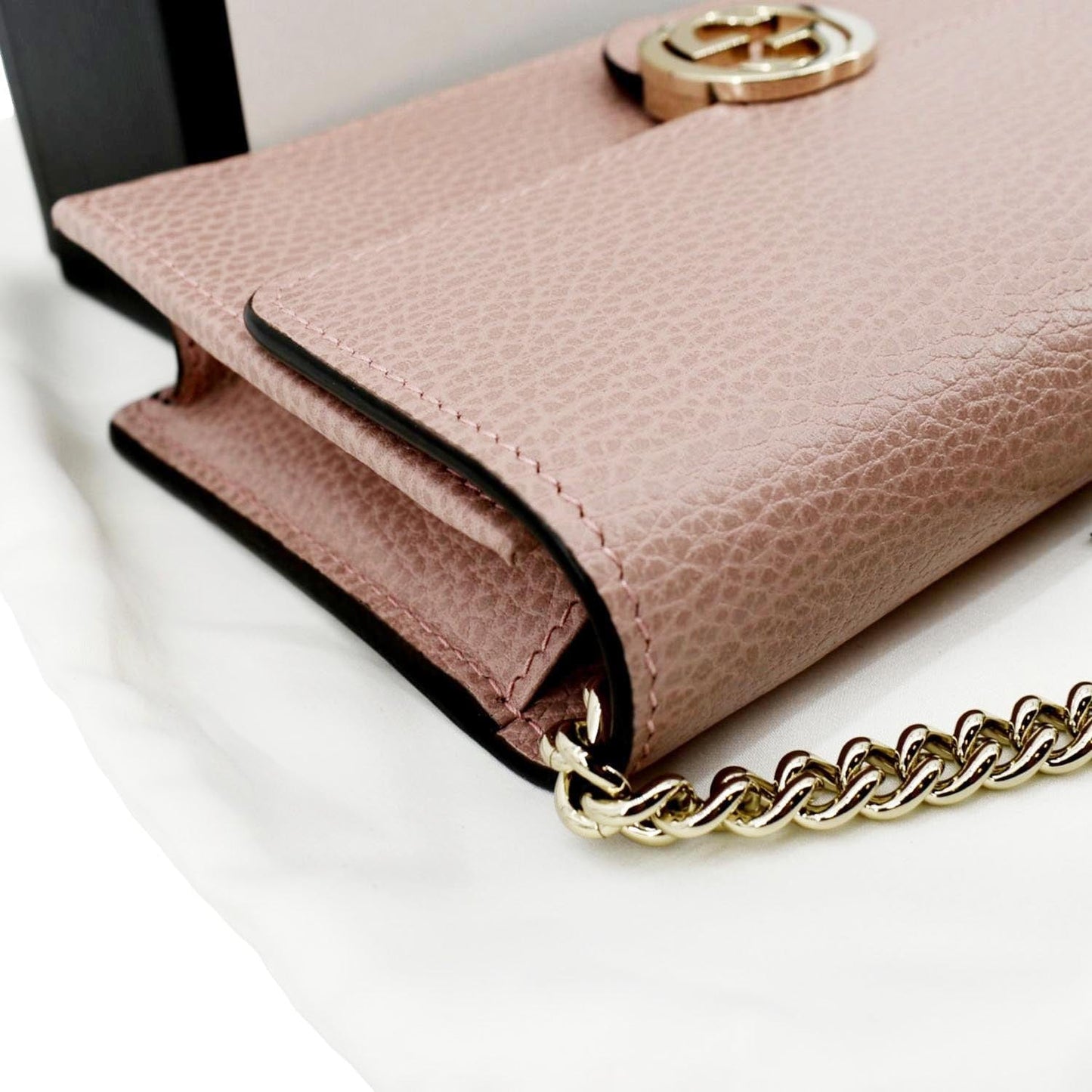 GUCCI GG Interlocking Pebbled Leather Crossbody Bag Light Pink 510314