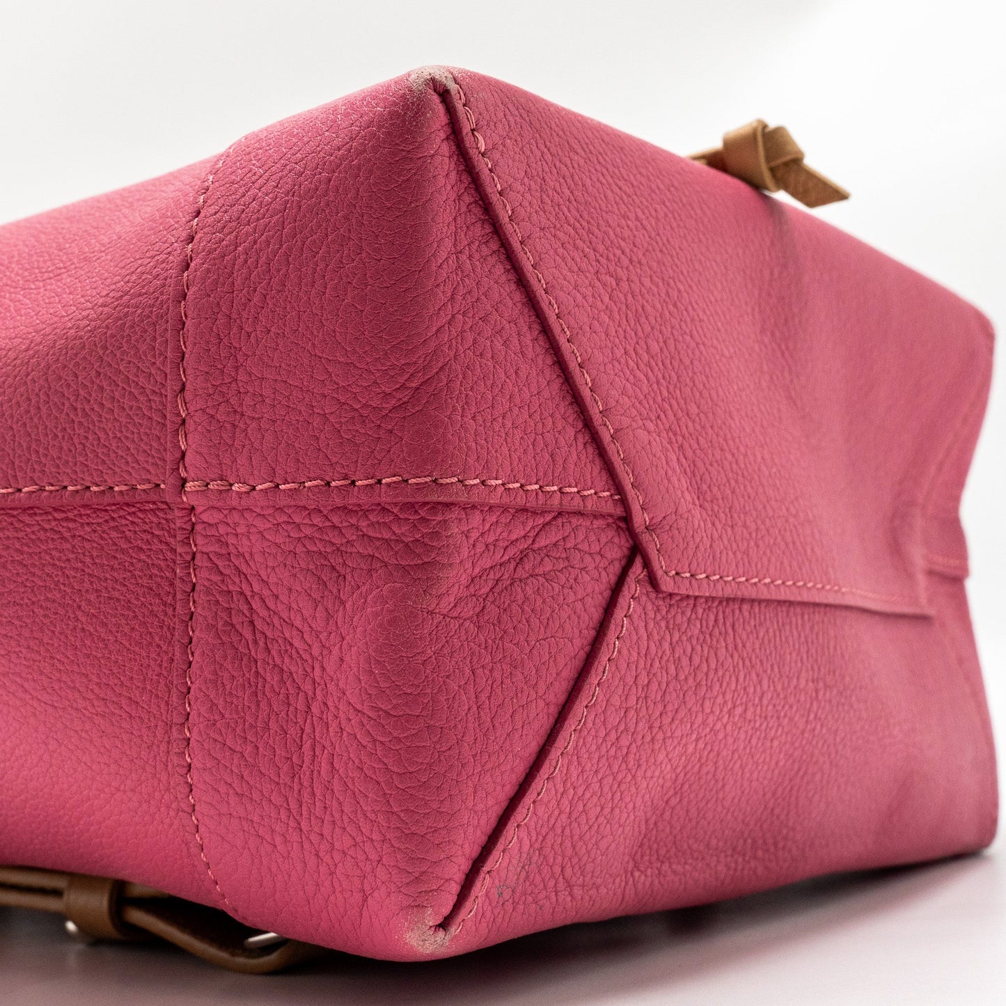 LOUIS VUITTON Lockme Backpack Calfskin Pink/Beige