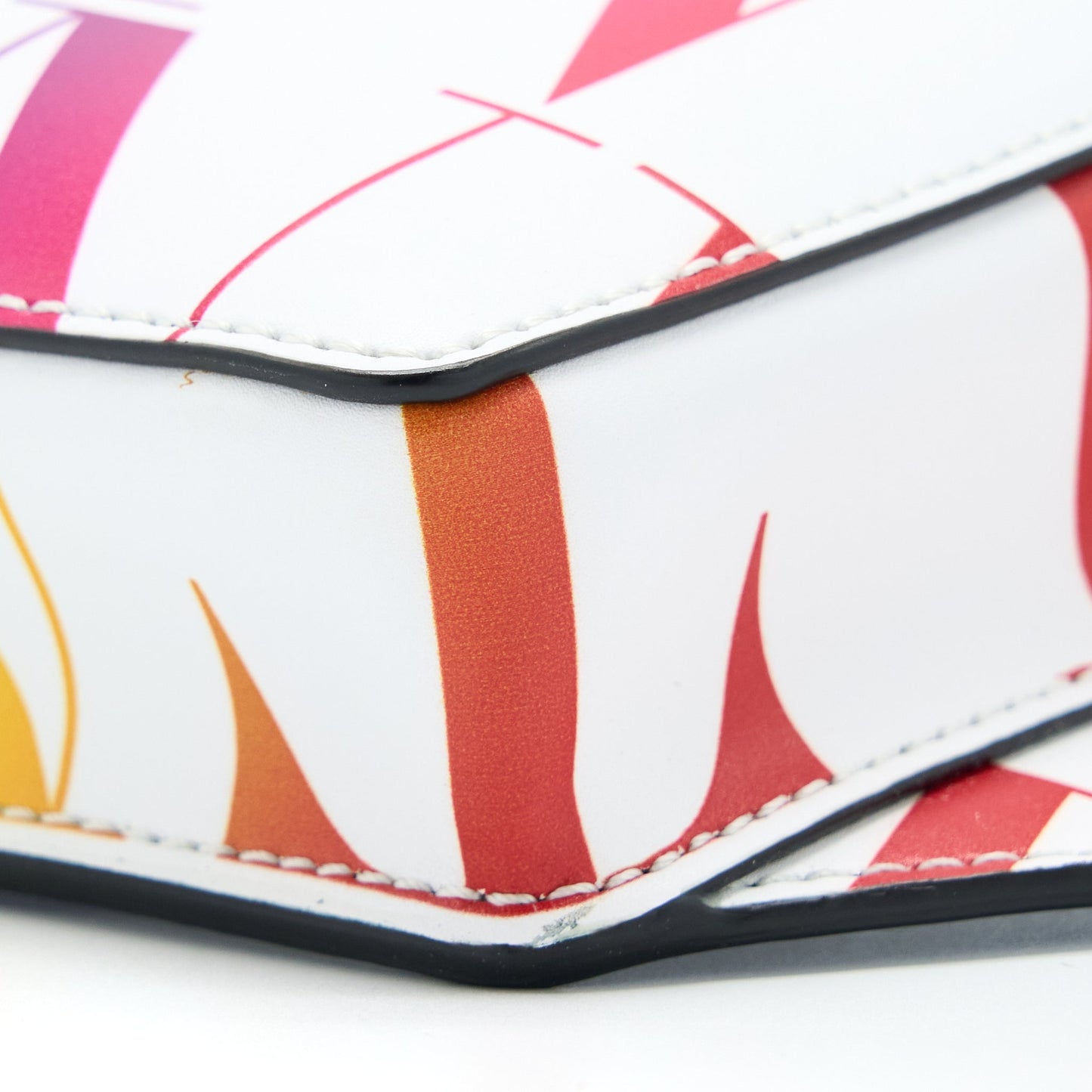 Valentino Print Belt Purse Calfskin White/ Multicoloured