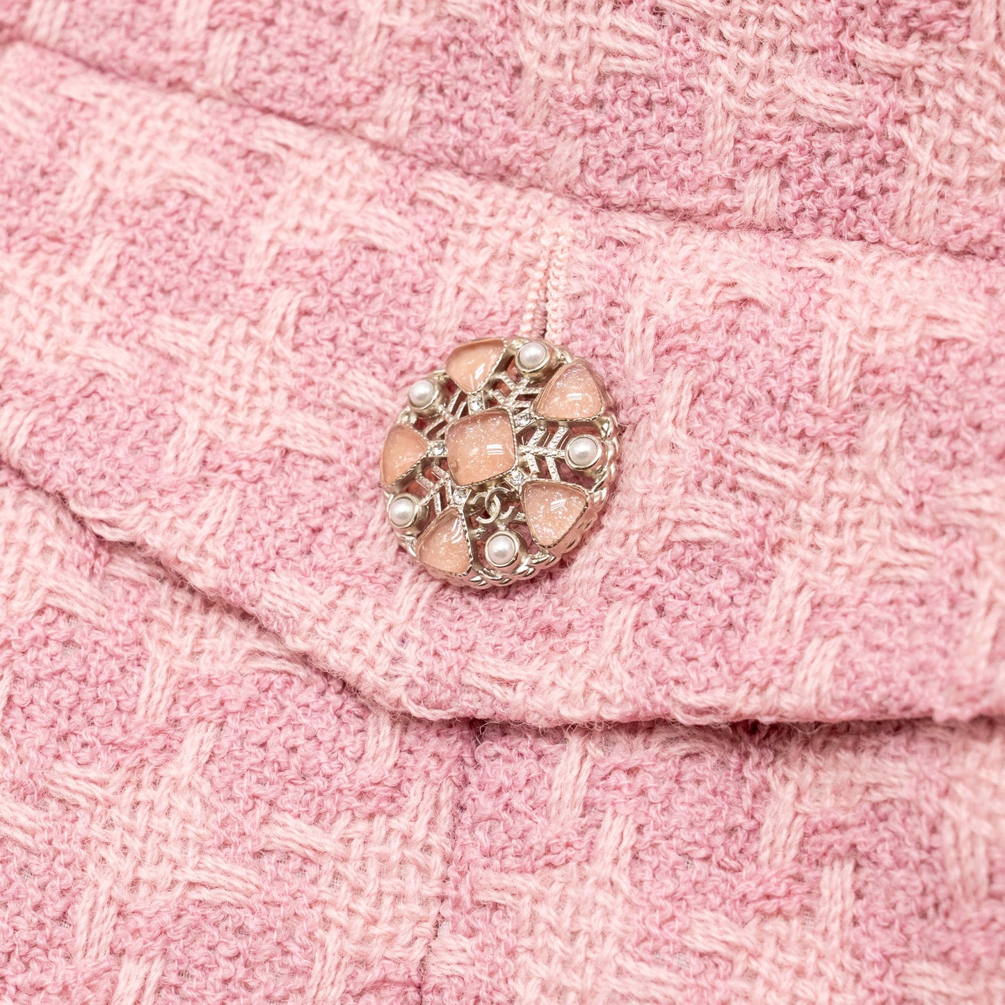 Chanel Size 34 19B Detailed Button Jacket Wool Pink