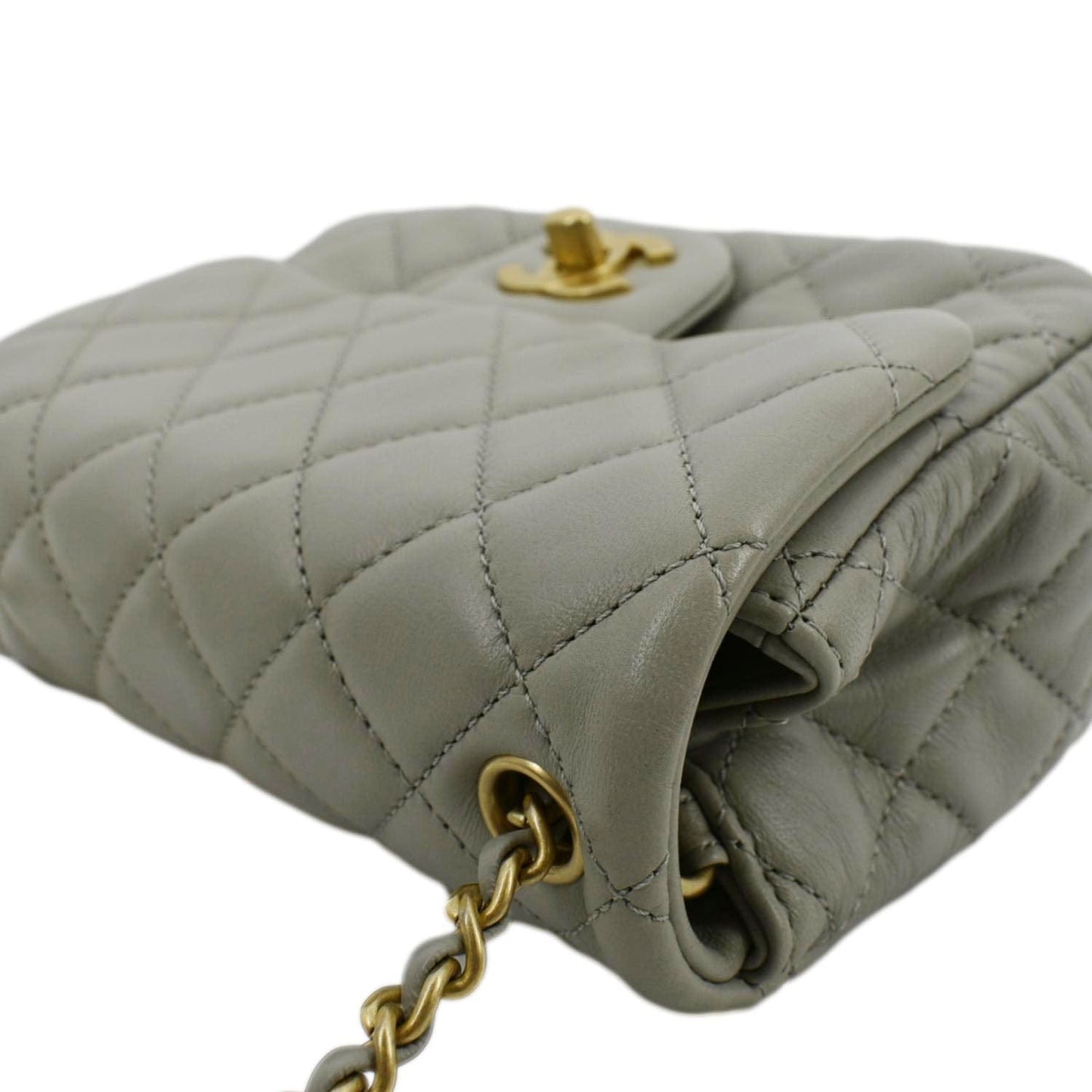 CHANEL CC Pearl Crush Mini Flap Quilted Lambskin Leather Shoulder Bag Light Grey
