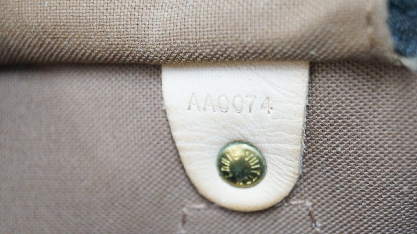 LOUIS VUITTON Speedy 30 Monogram Canvas Satchel Bag