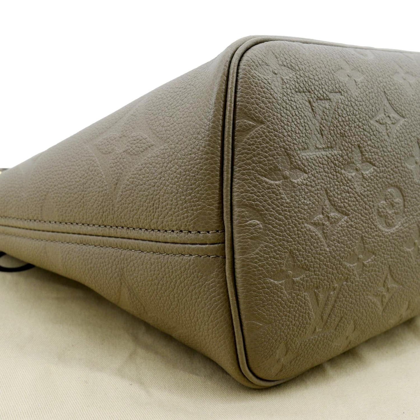 LOUIS VUITTON Neverfull MM Monogram Empreinte Tote Bag Tourterelle