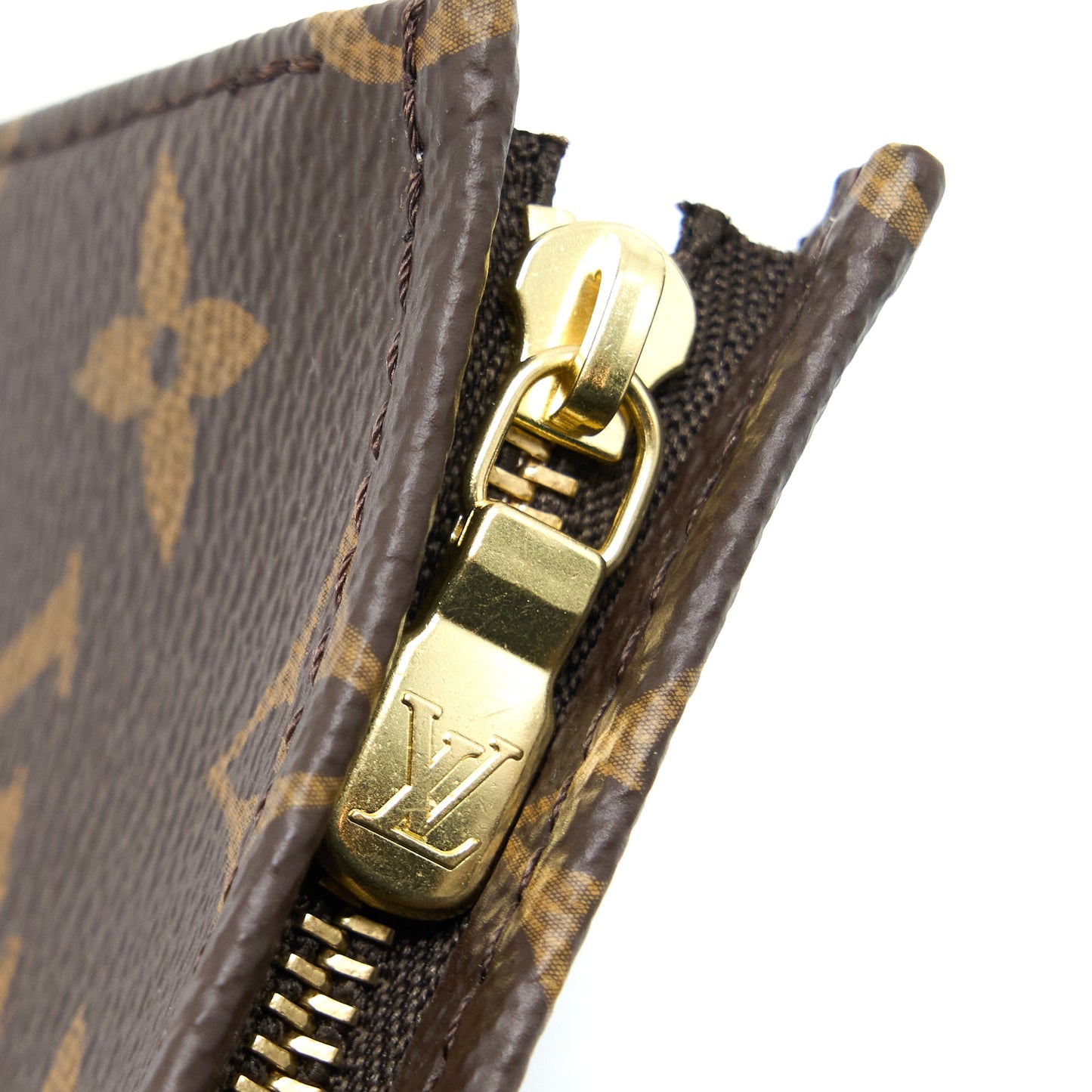 Louis Vuitton Toiletry Pochette 15 Monogram Canvas