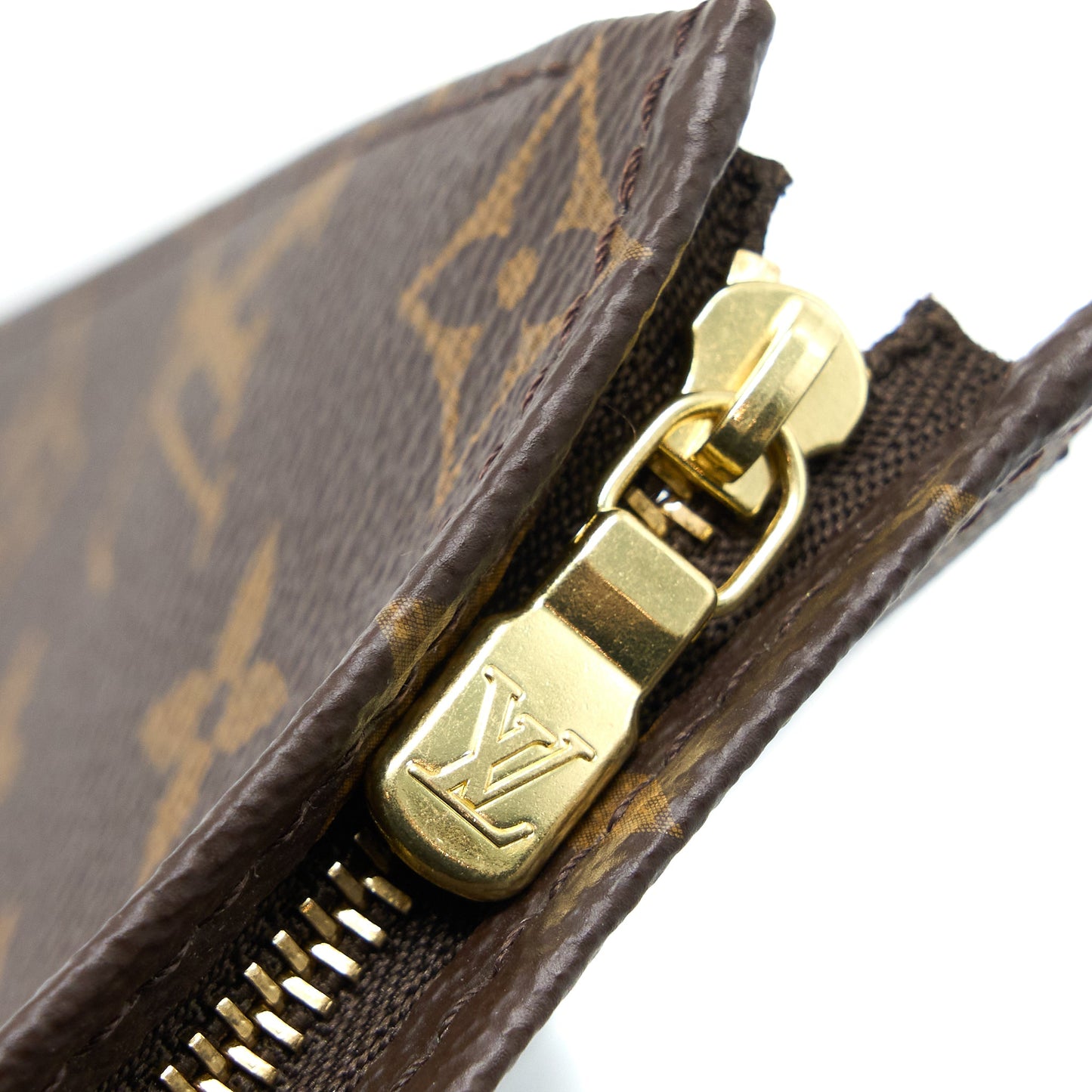Louis Vuitton Toiletry Pochette 19 Monogram Canvas