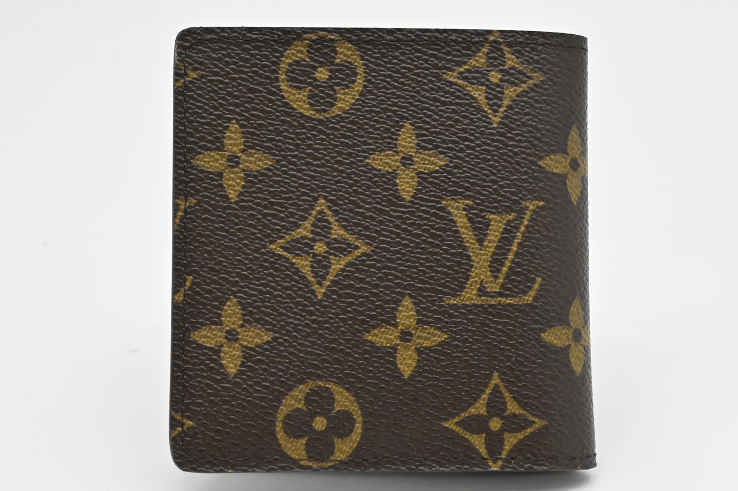 Louis Vuitton Bifold Wallet in Monogram Canvas