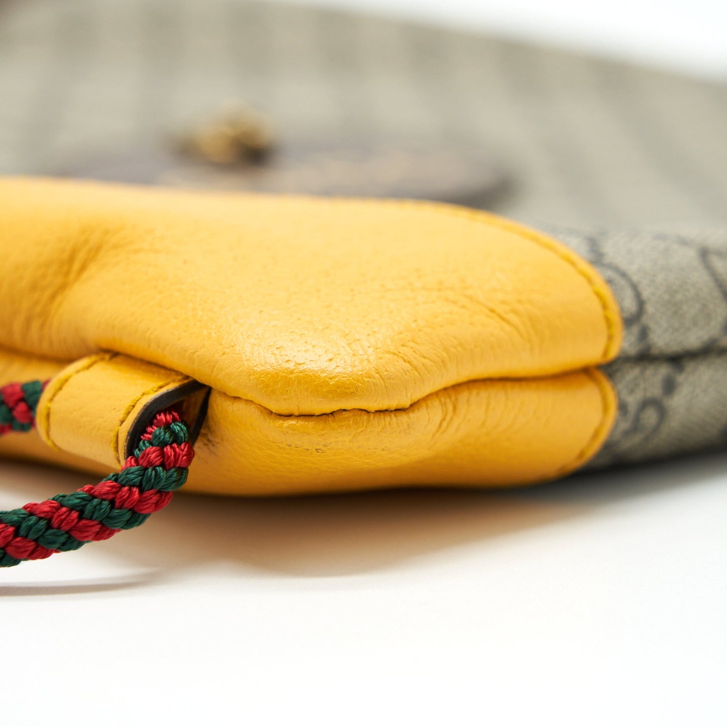 Gucci Drawstring Backpack Supreme Beige/Yellow