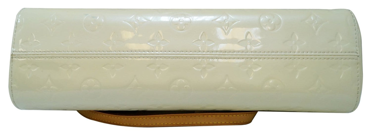 LOUIS VUITTON Cream Vernis Leather Roxbury Drive Shoulder Bag