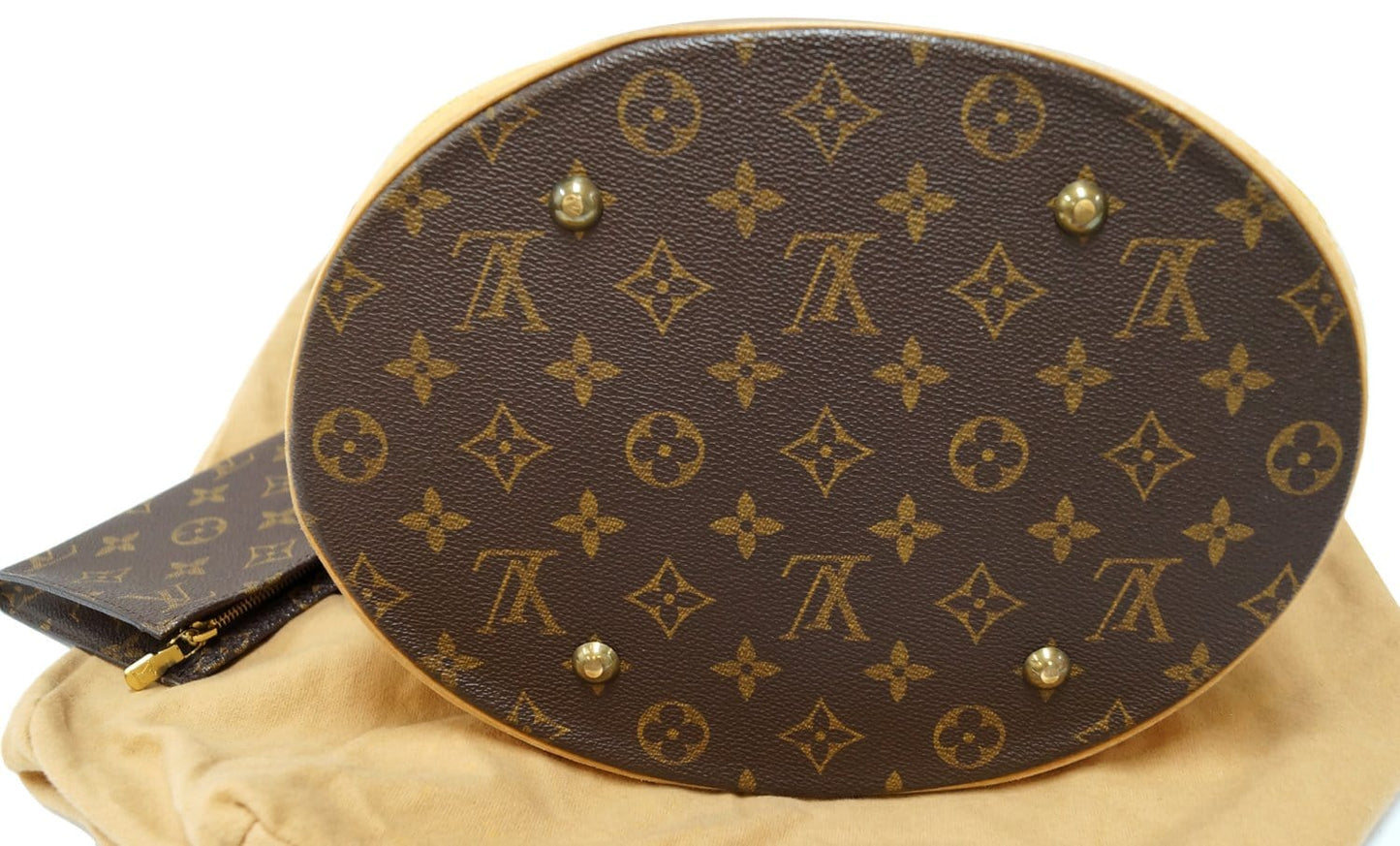 LOUIS VUITTON Monogram Canvas Brown Bucket GM Shoulder Bag