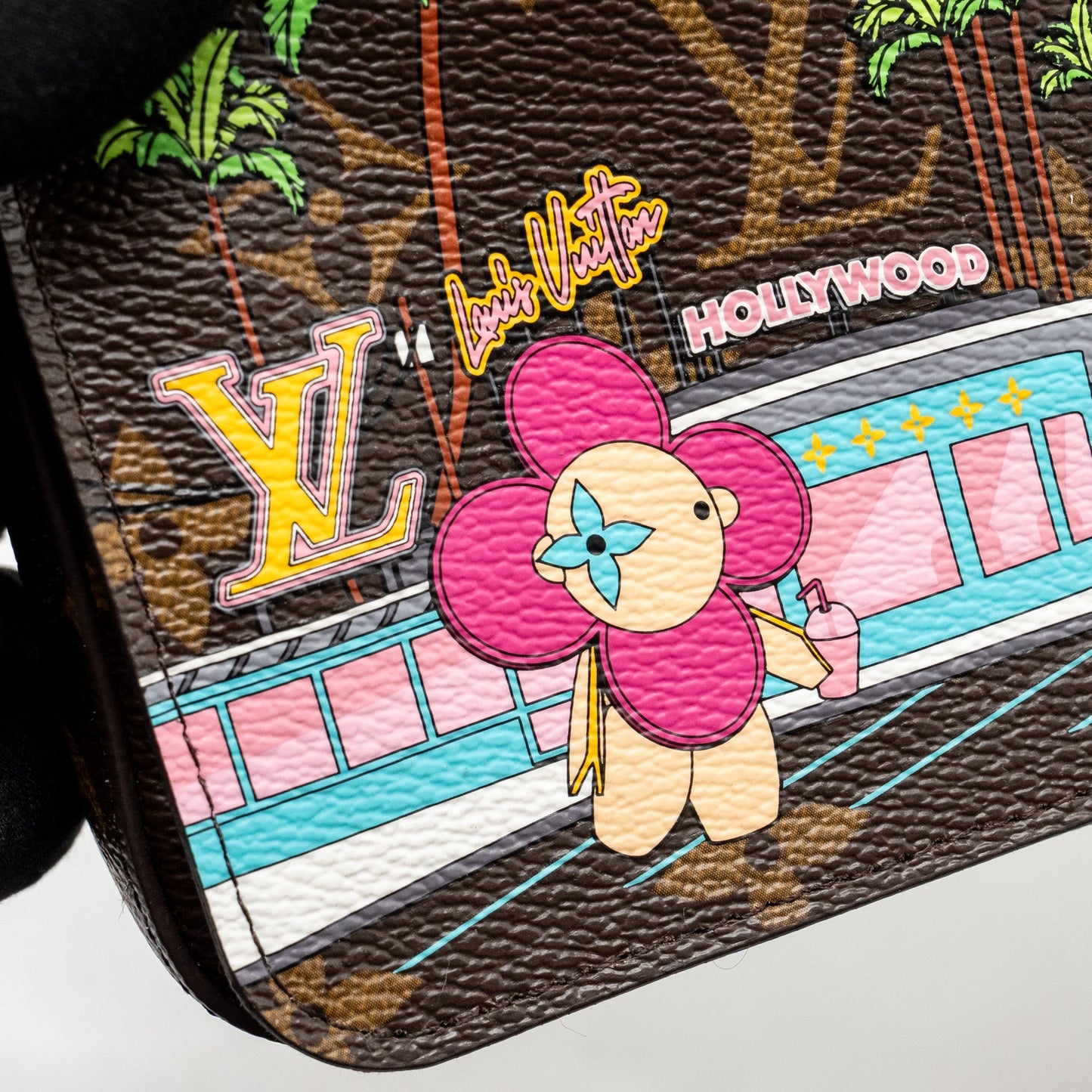 Louis Vuitton Pochette Felicie Limited Edition Vivienne Mascot on Hollywood Drive Monogram Canvas
