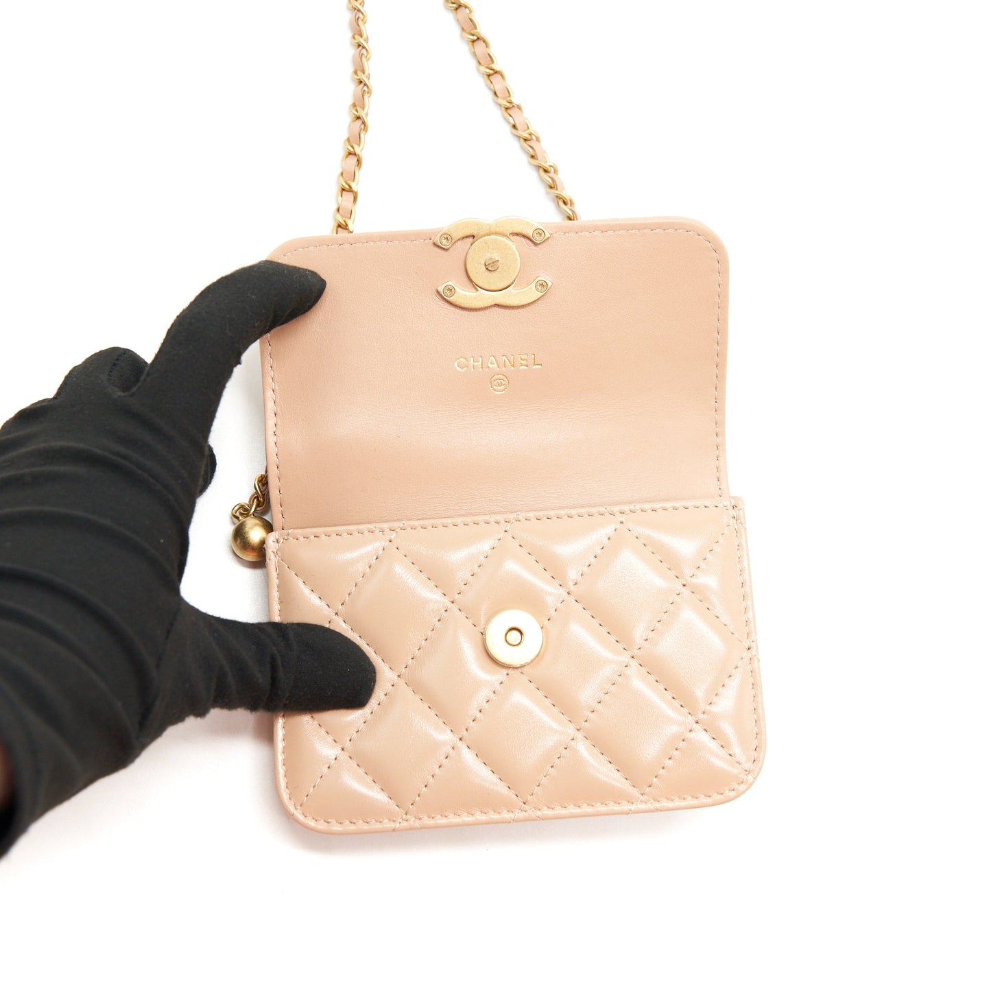 Chanel 21A Flap Coin Purse with Chain beige