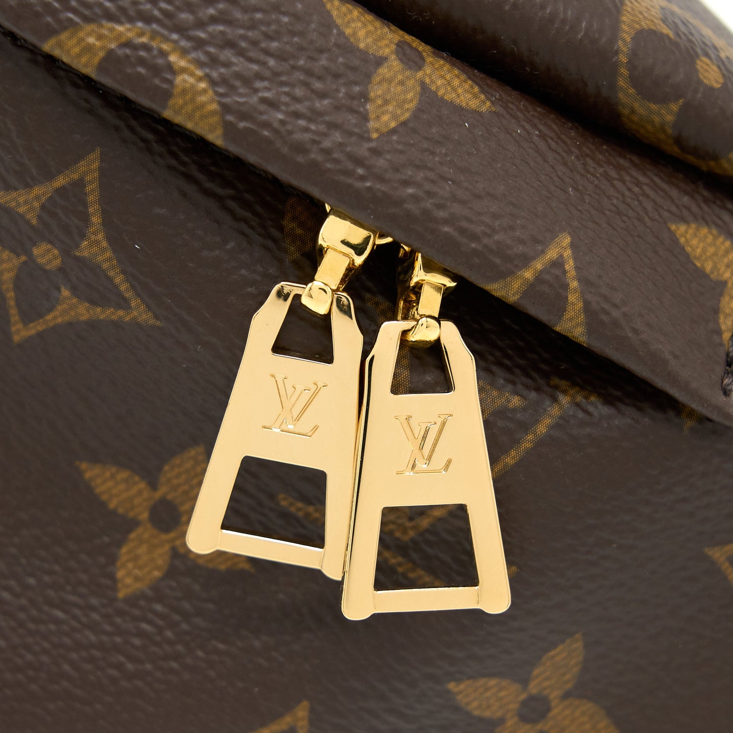 Louis Vuitton Bumbag Monogram Canvas