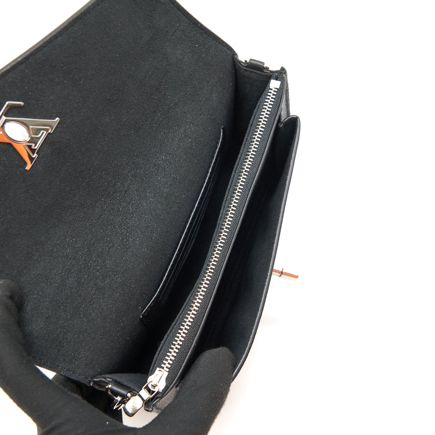 LOUIS VUITTON MYLOCKME Chain Pochette In Black
