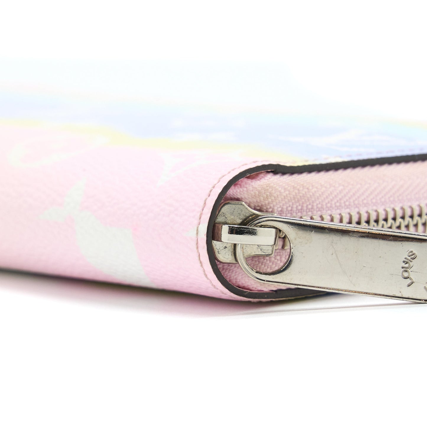 Louis Vuitton Escale Pastel Zippy Long Wallet