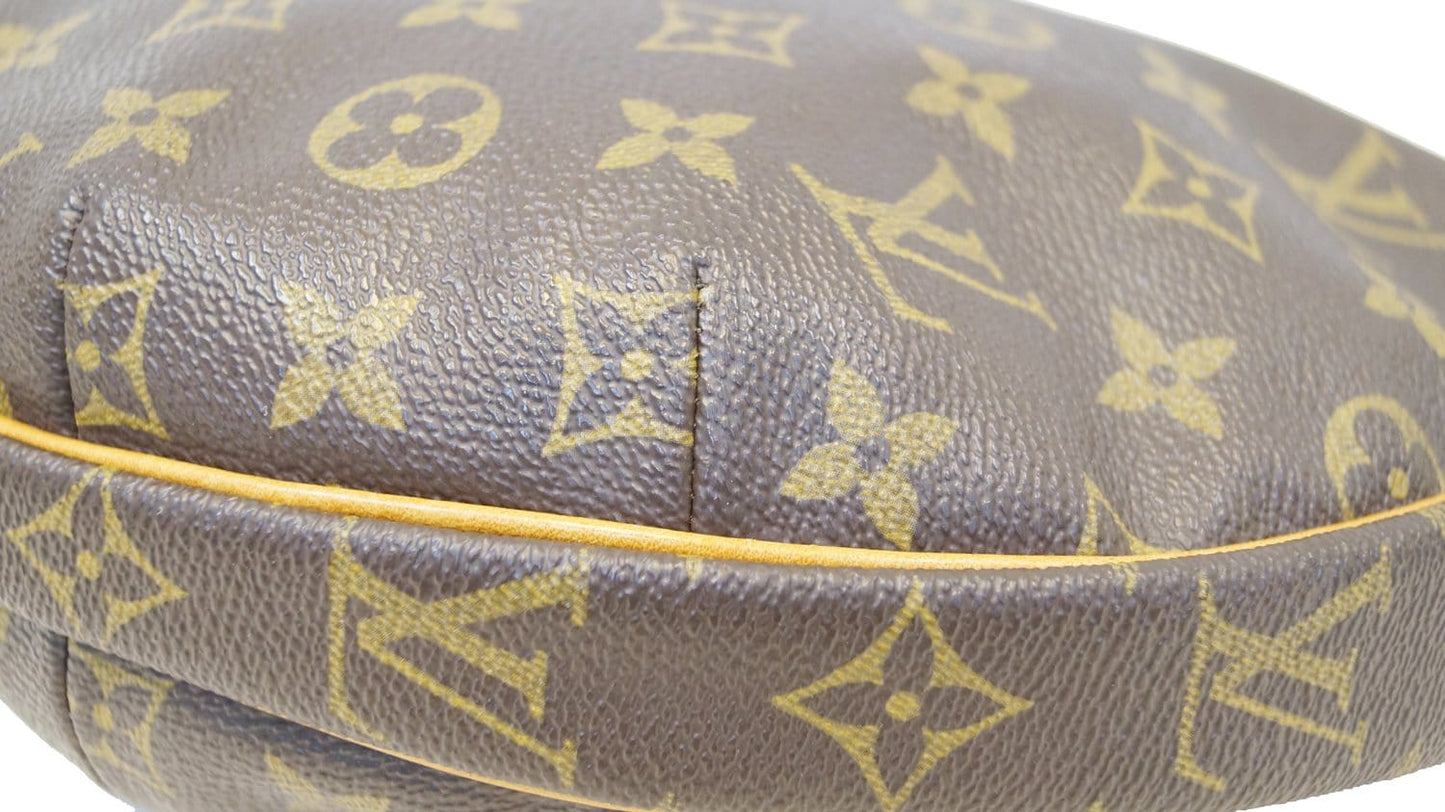 LOUIS VUITTON Monogram Canvas Croissant MM Shoulder Bag