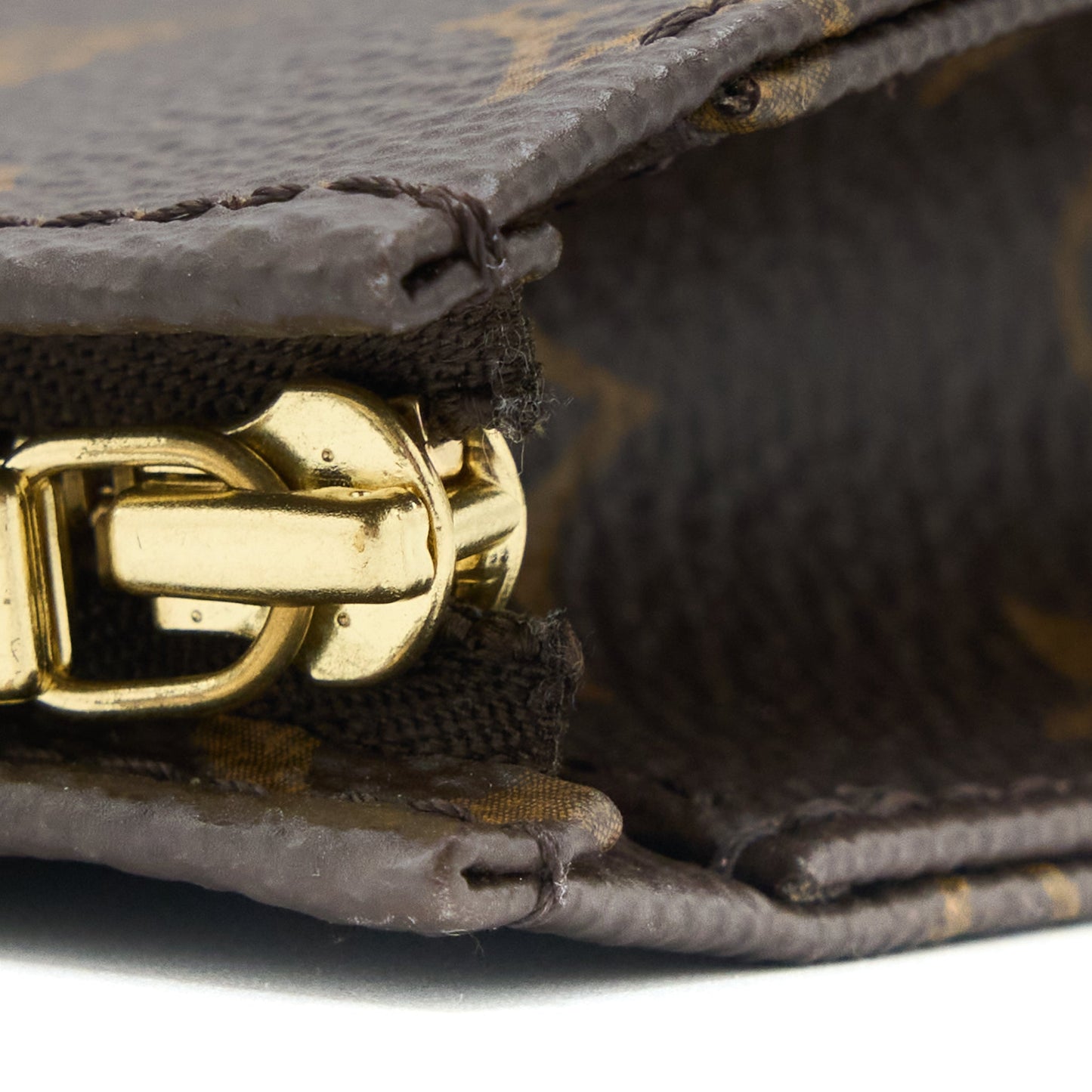Louis Vuitton Toiletry Pochette 26 Monogram Canvas