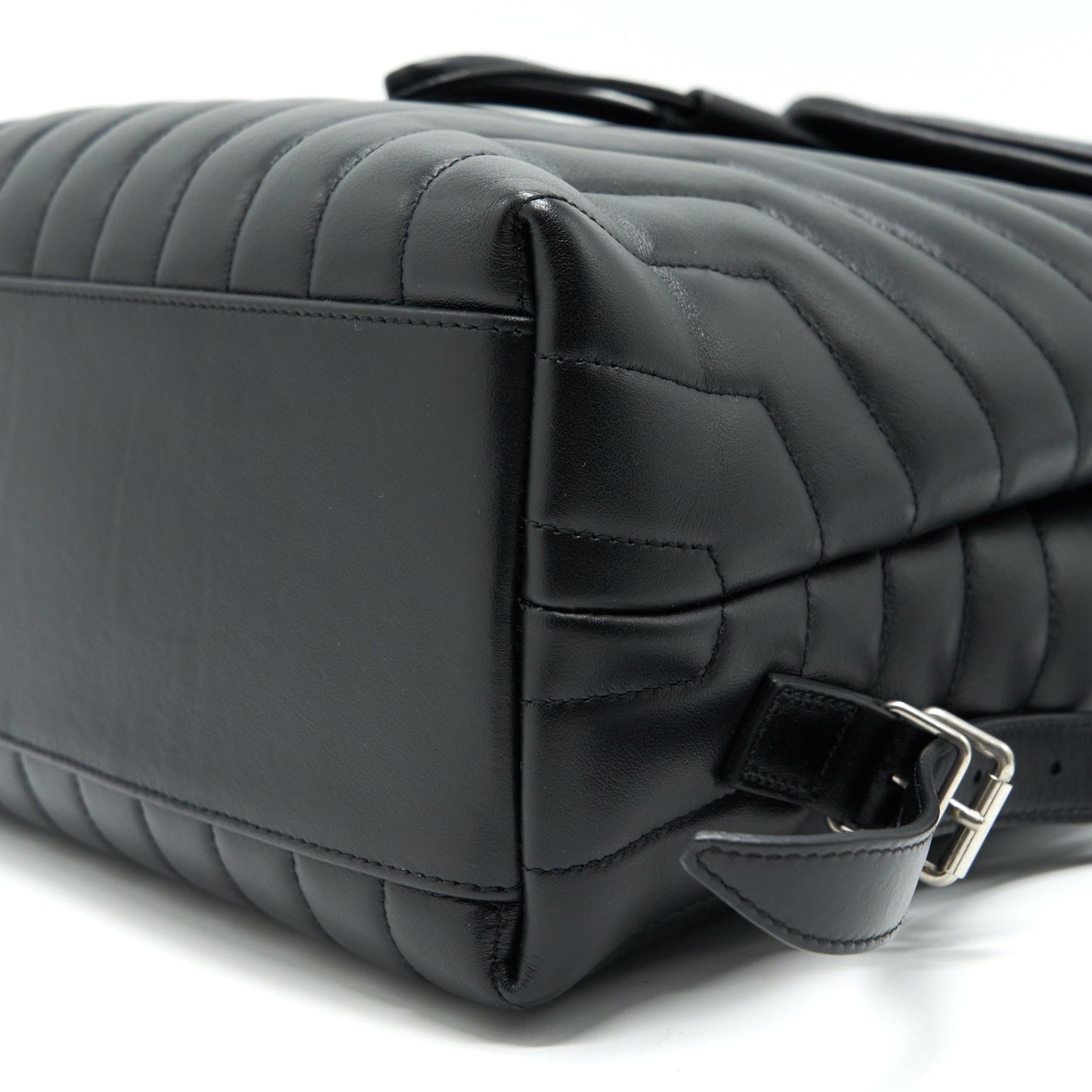 YSL LOU LOU STYLE BACKPACK IN BLACK SHW
