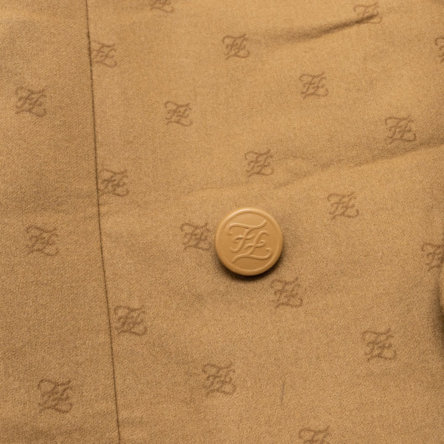 Fendi size 36 karligraphy motif double-breasted blazer laine wool brown