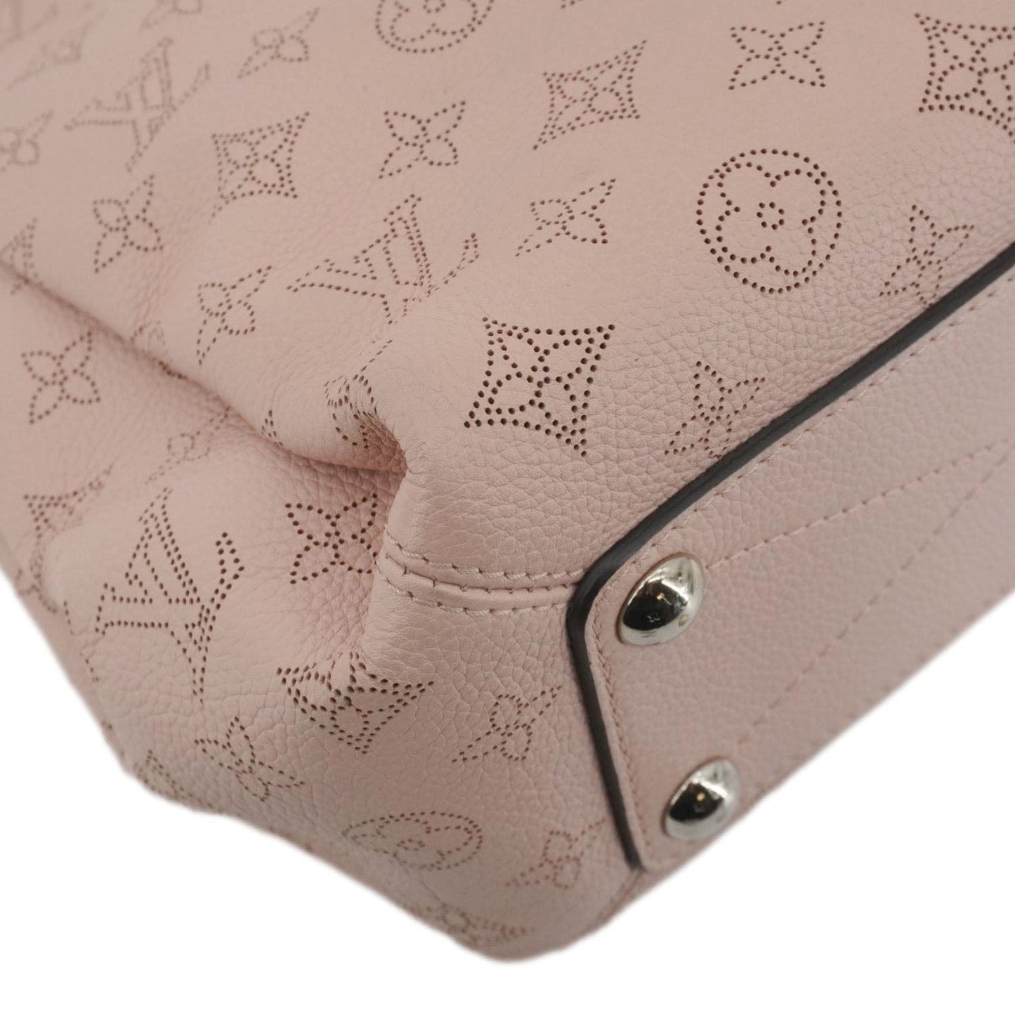 LOUIS VUITTON Babylone BB Mahina Leather Chain Shoulder Bag Magnolia
