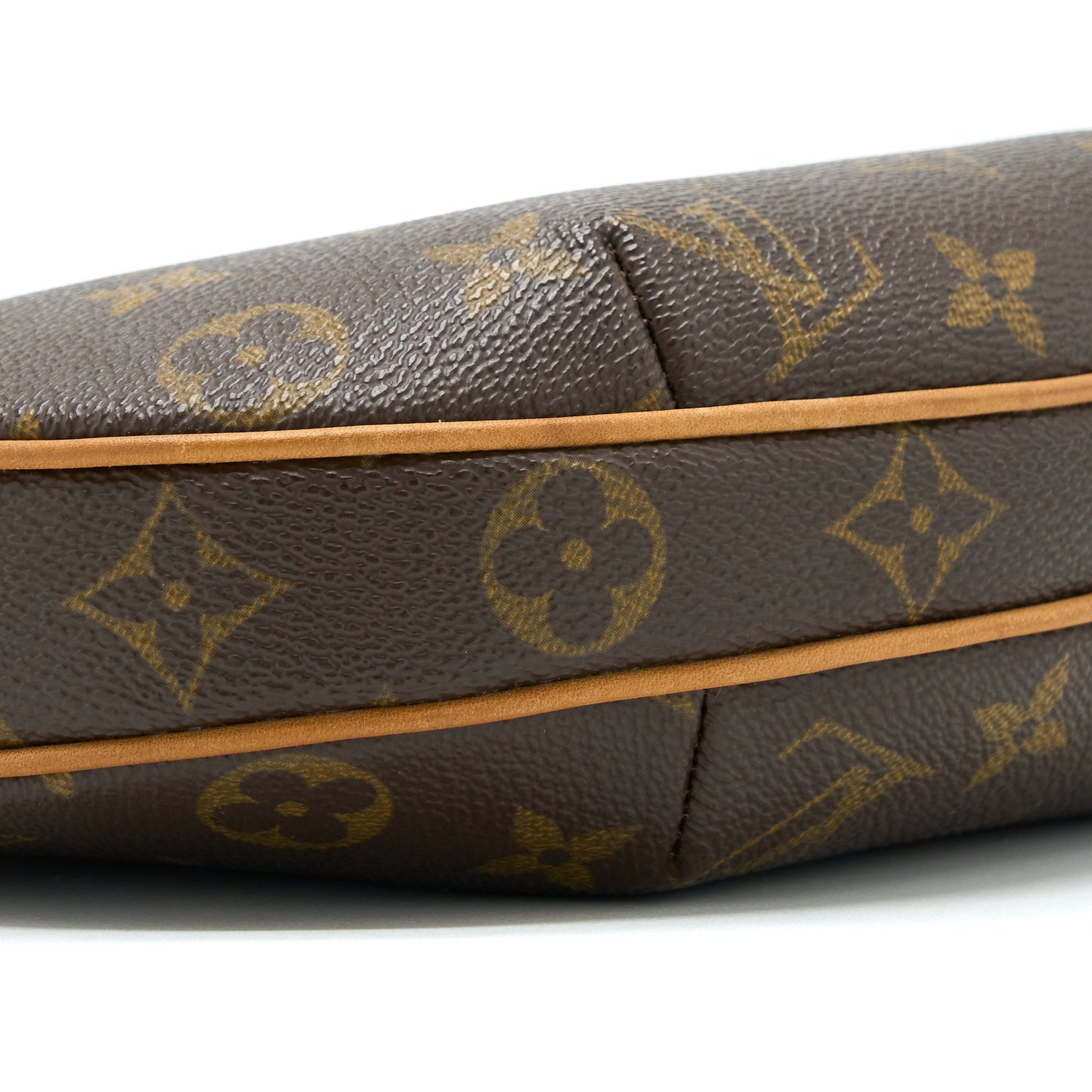 Louis Vuitton Croissant Purse Monogram Canvas
