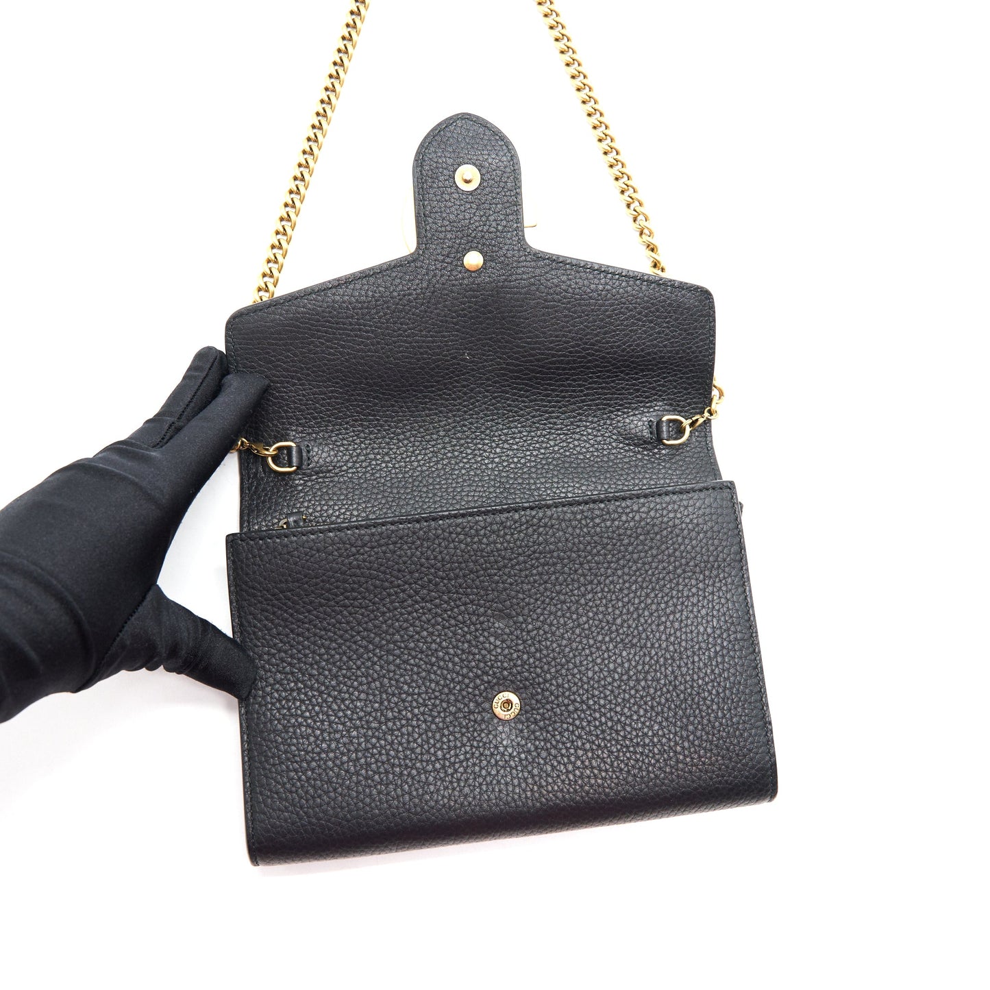 Gucci Grained Calfskin Logo Wallet on Chain with