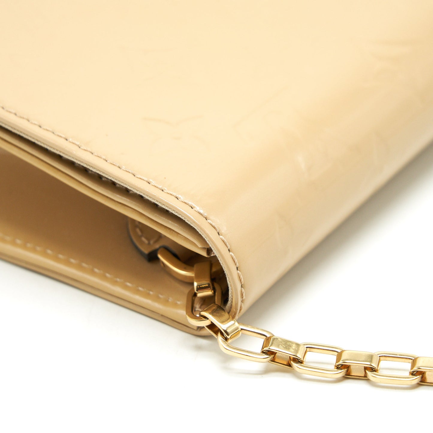 Louis Vuitton Vernis Ana Clutch Patent Leather Beige