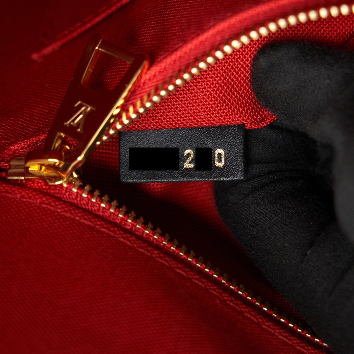 LOUIS VUITTON On The Go GM Monogram Canvas