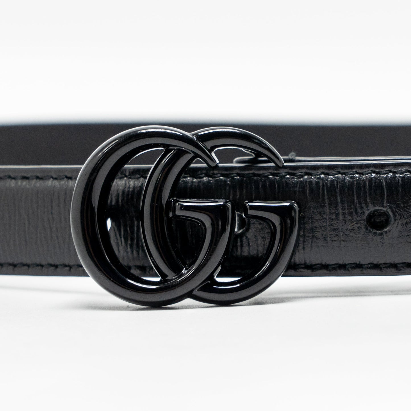 Gucci Size 75 Marmont 20MM Thin Belt Black Leather Black Hardware