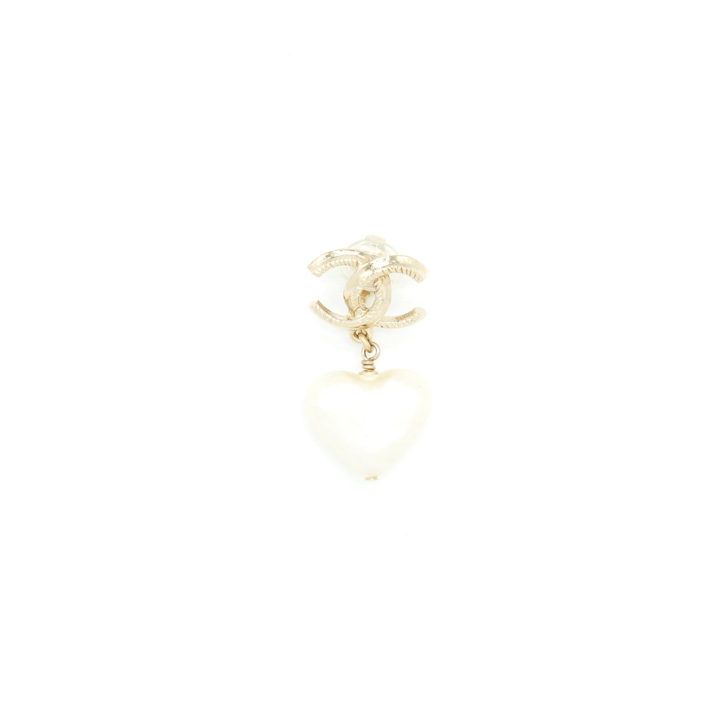Chanel CC And Heart Earclips LGHW