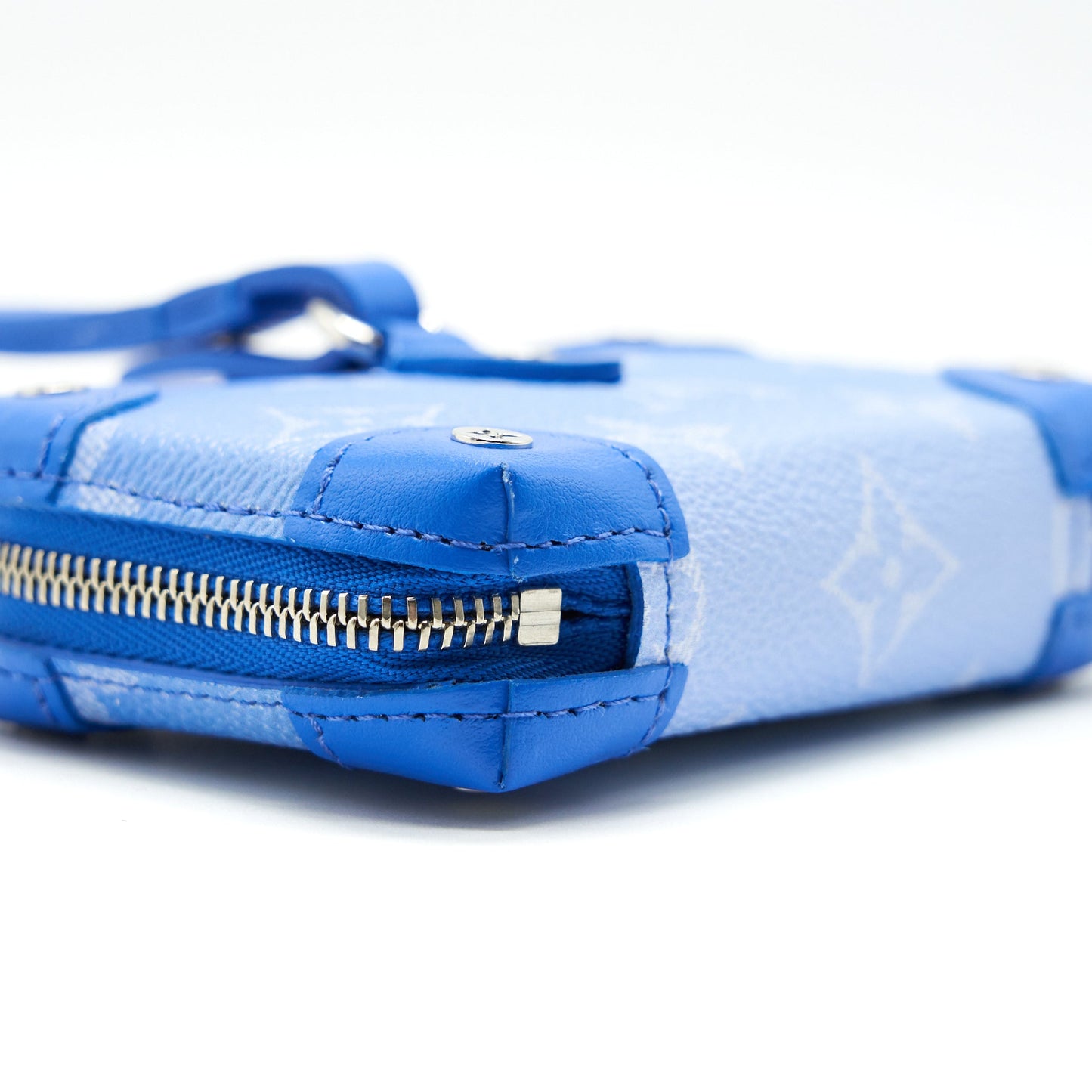 LOUIS VUITTON Monogram Clouds Card Holder With Strap