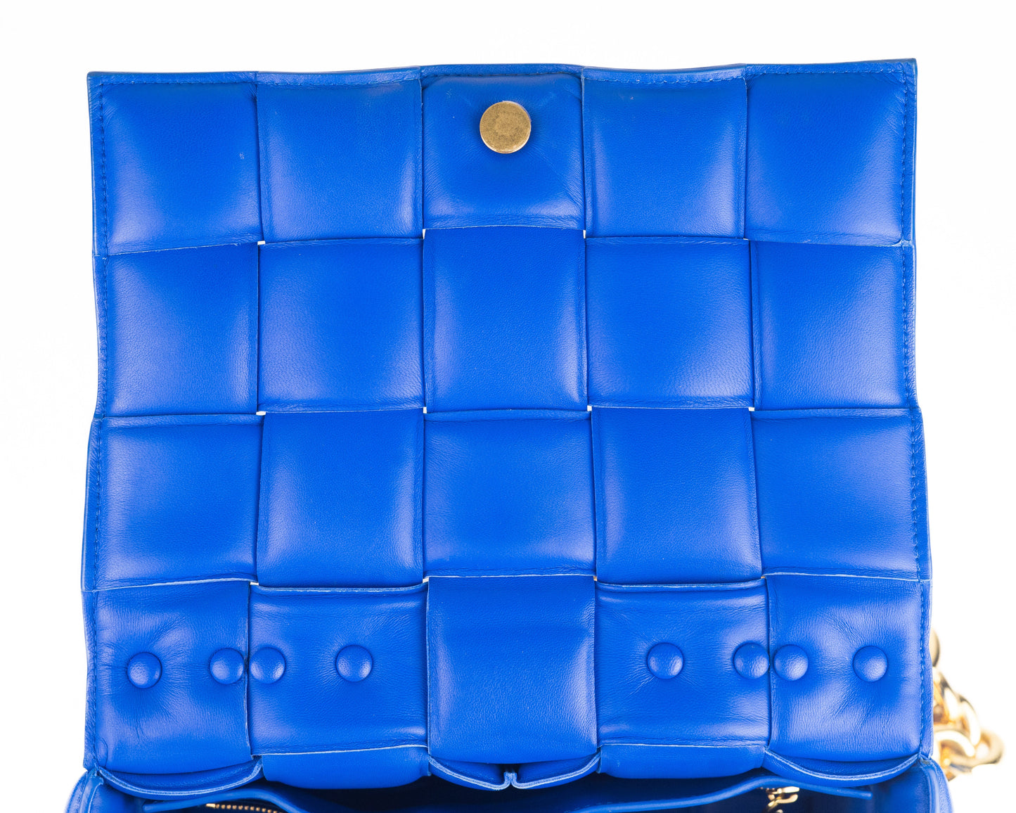 Bottega Veneta Chain Cassette Padded Leather Shoulder Bag in Cobalt blue