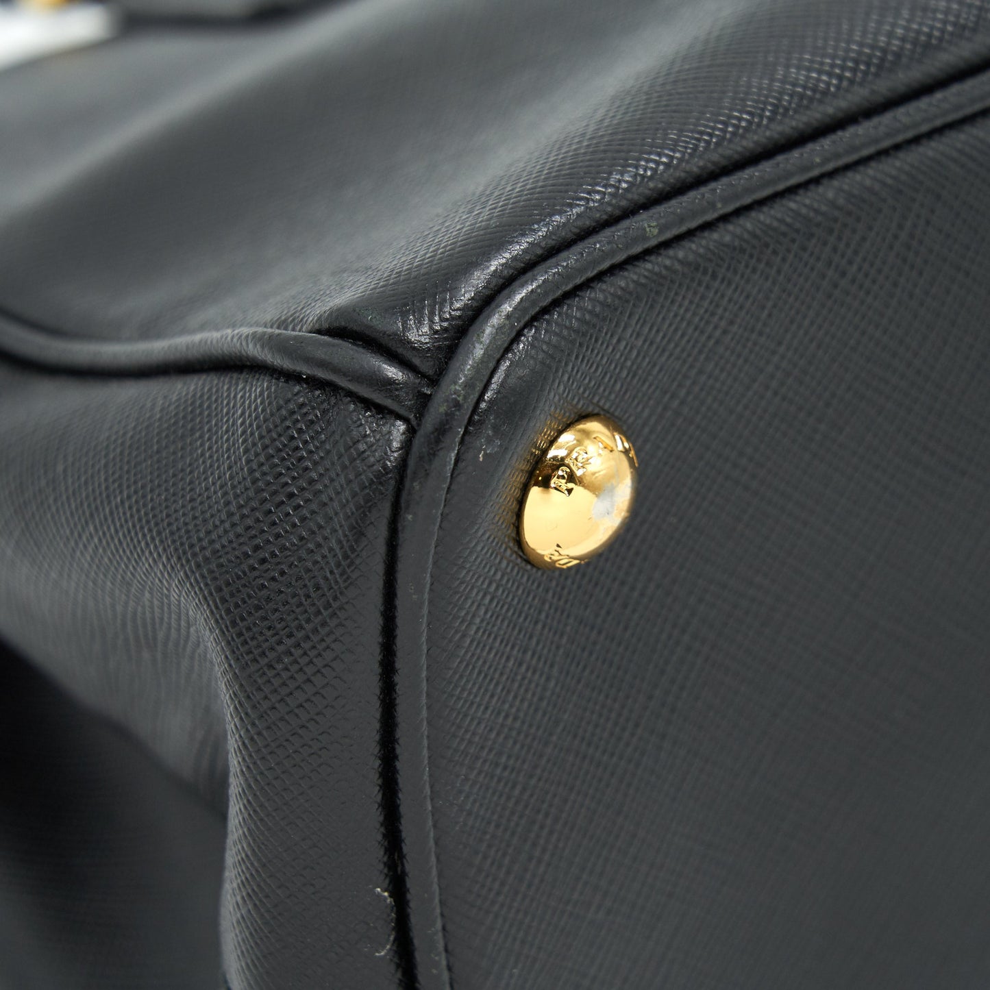 PRADA SAFFIANO TOTE BAG IN BLACK