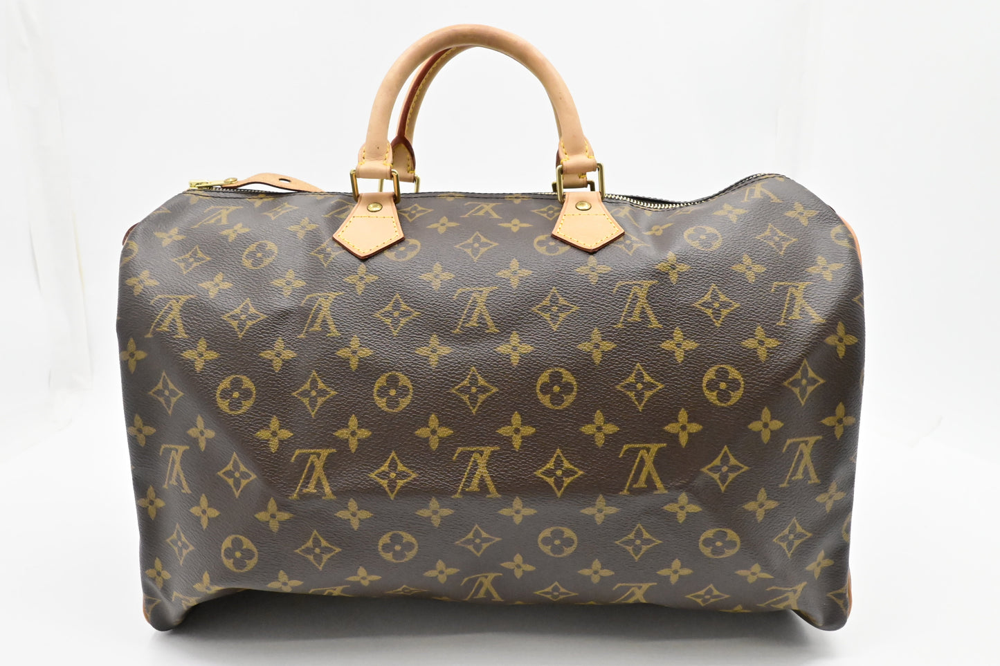 Louis Vuitton Speedy 40 in Monogram Canvas