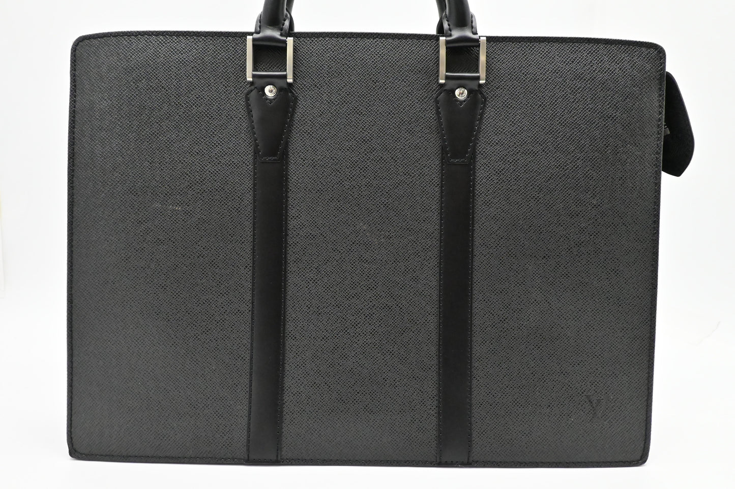 Louis Vuitton Porte Documents Rosan in Black Taiga Leather