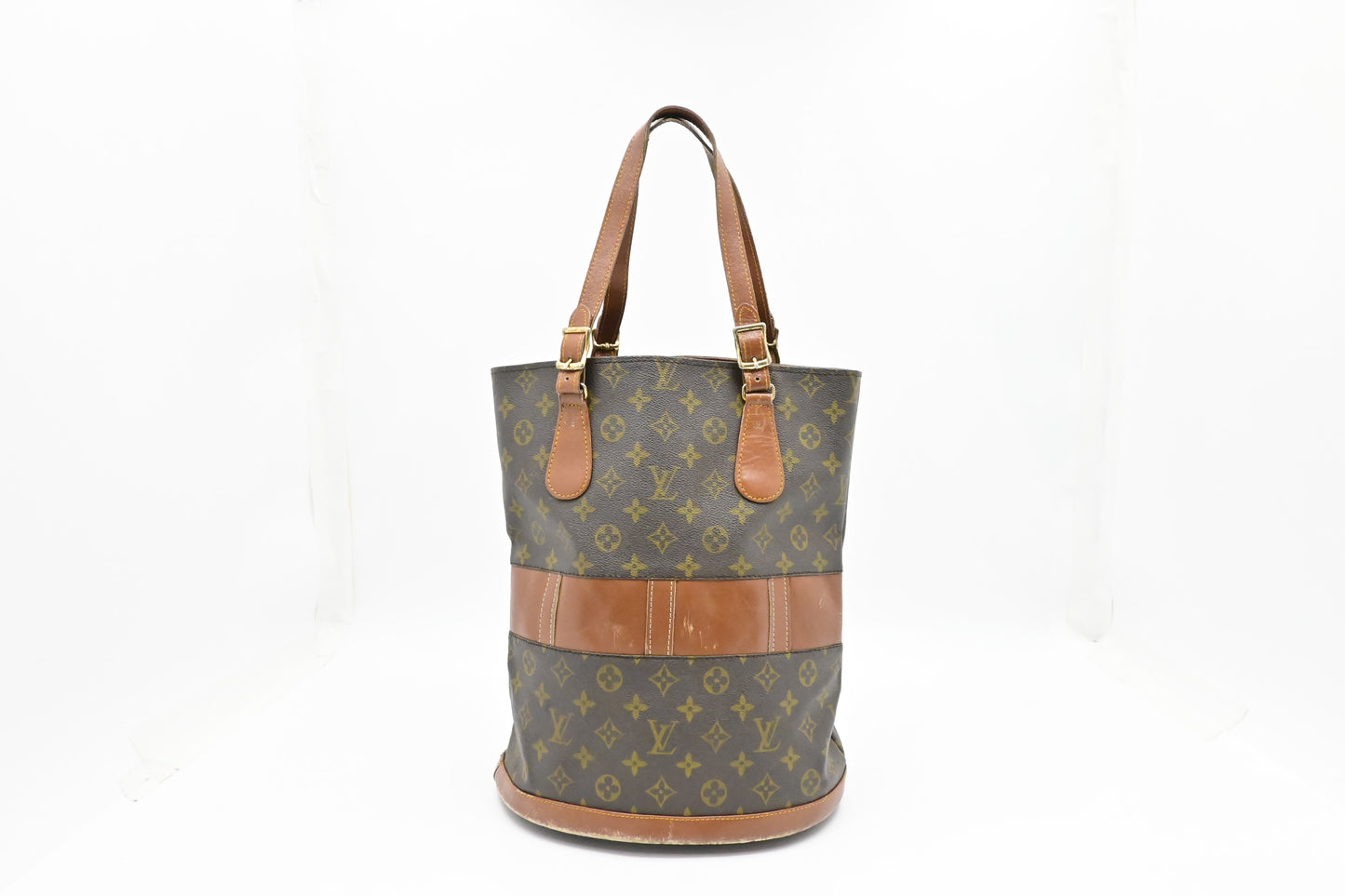 French Company Bucket GM in Monogram Canvas