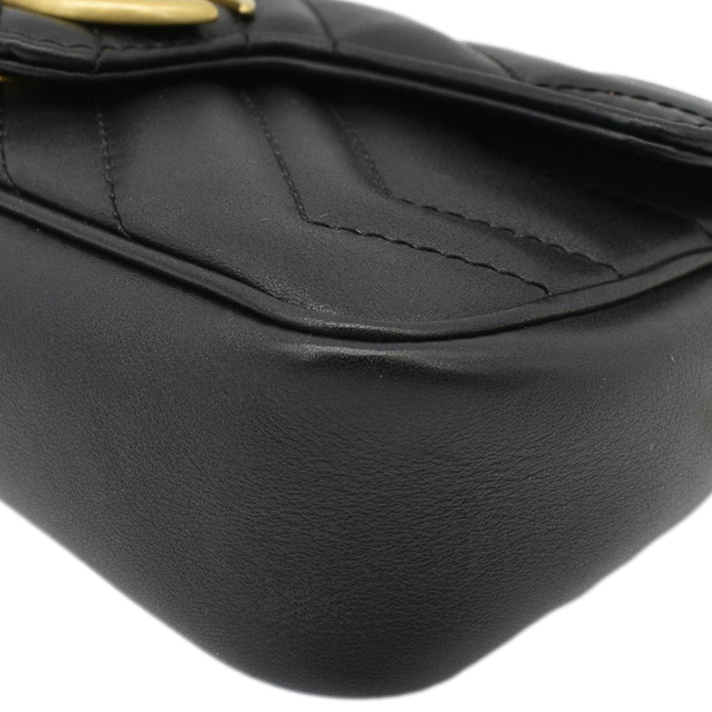 GUCCI GG Marmont Super Mini Matelasse Leather Crossbody Bag Black 476433