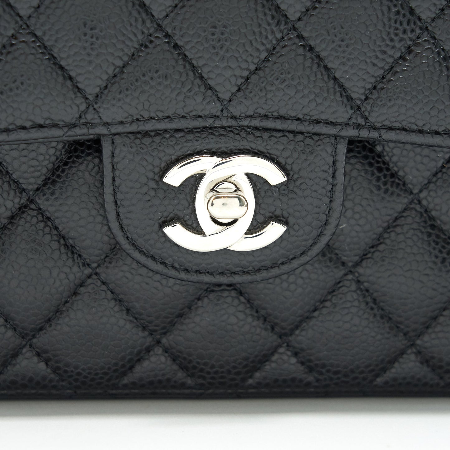 CHANEL CLASSIC SMALL DOUBLE FLAP CAVIAR