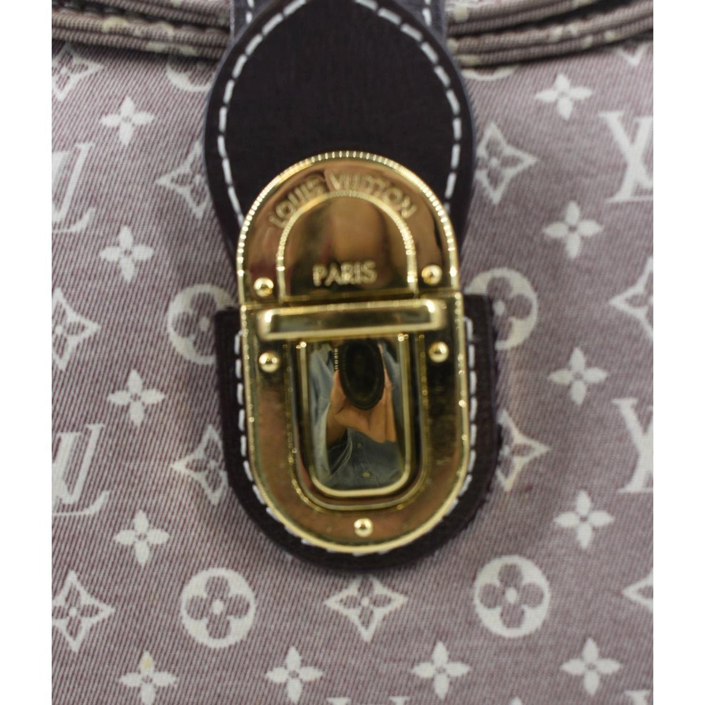 LOUIS VUITTON Idylle Romance Monogram Canvas Hobo Bag Sepia