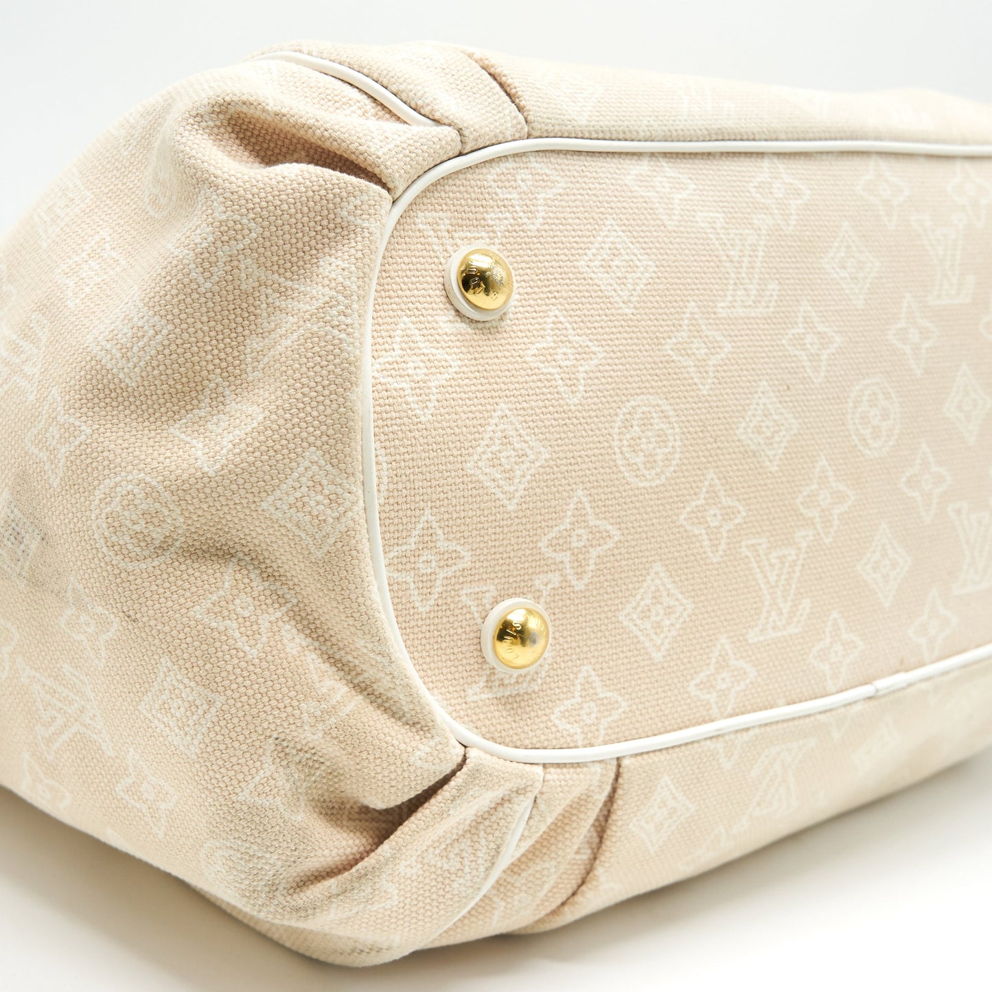 Louis Vuitton Canvas Tote Articles De Voyage