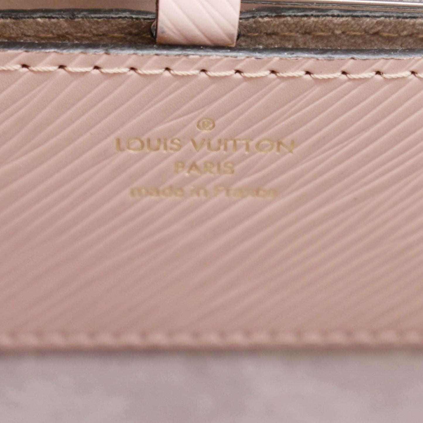 LOUIS VUITTON Twist MM Bloom Flower Epi Leather Chain Shoulder Bag Pink
