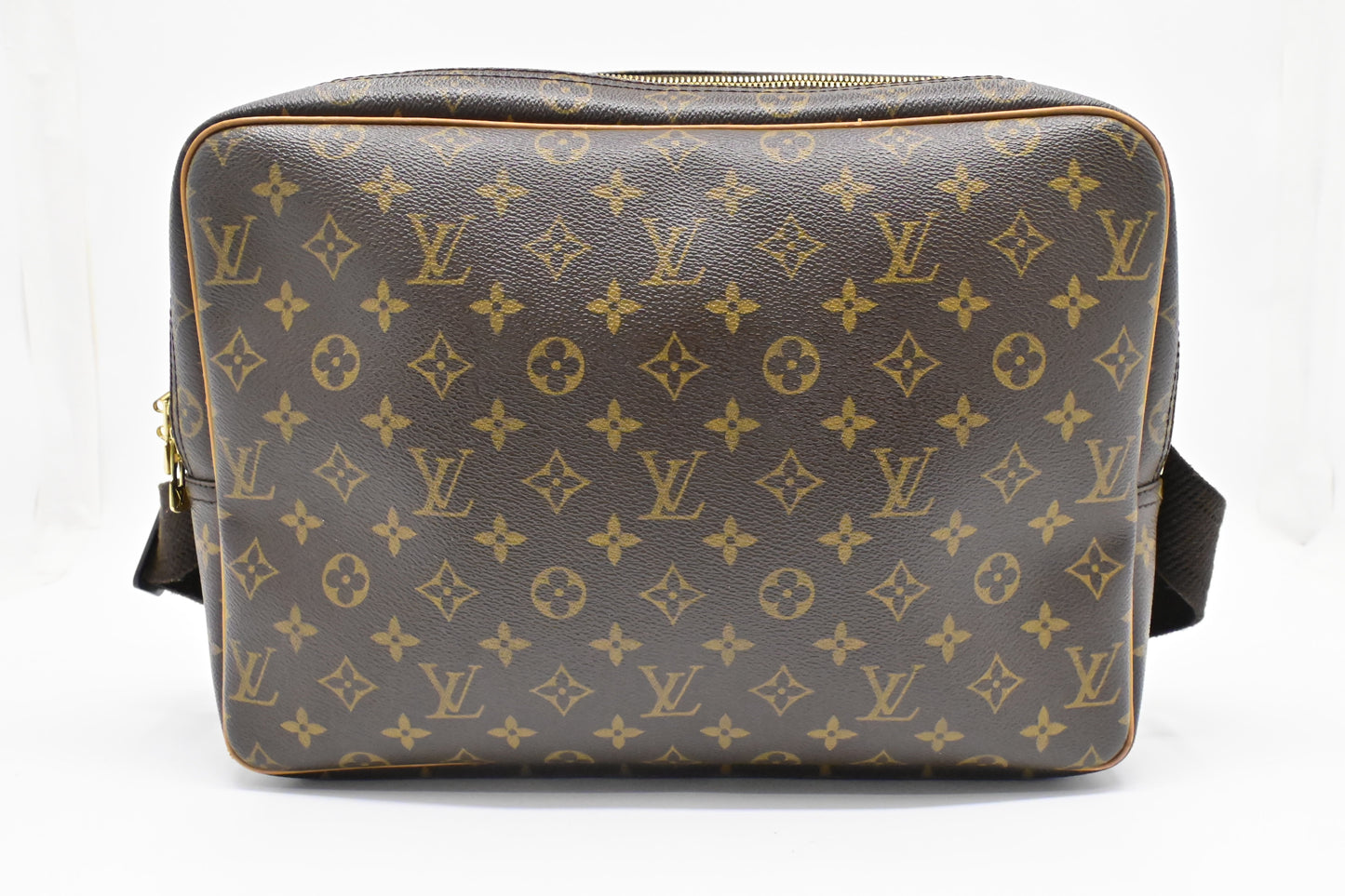 Louis Vuitton reporter GM in Monogram Canvas