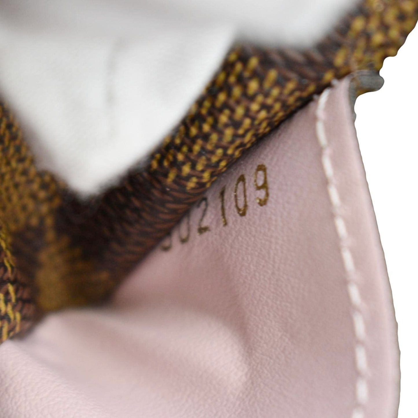 LOUIS VUITTON Sarah Damier Ebene Wallet Rose Ballerine