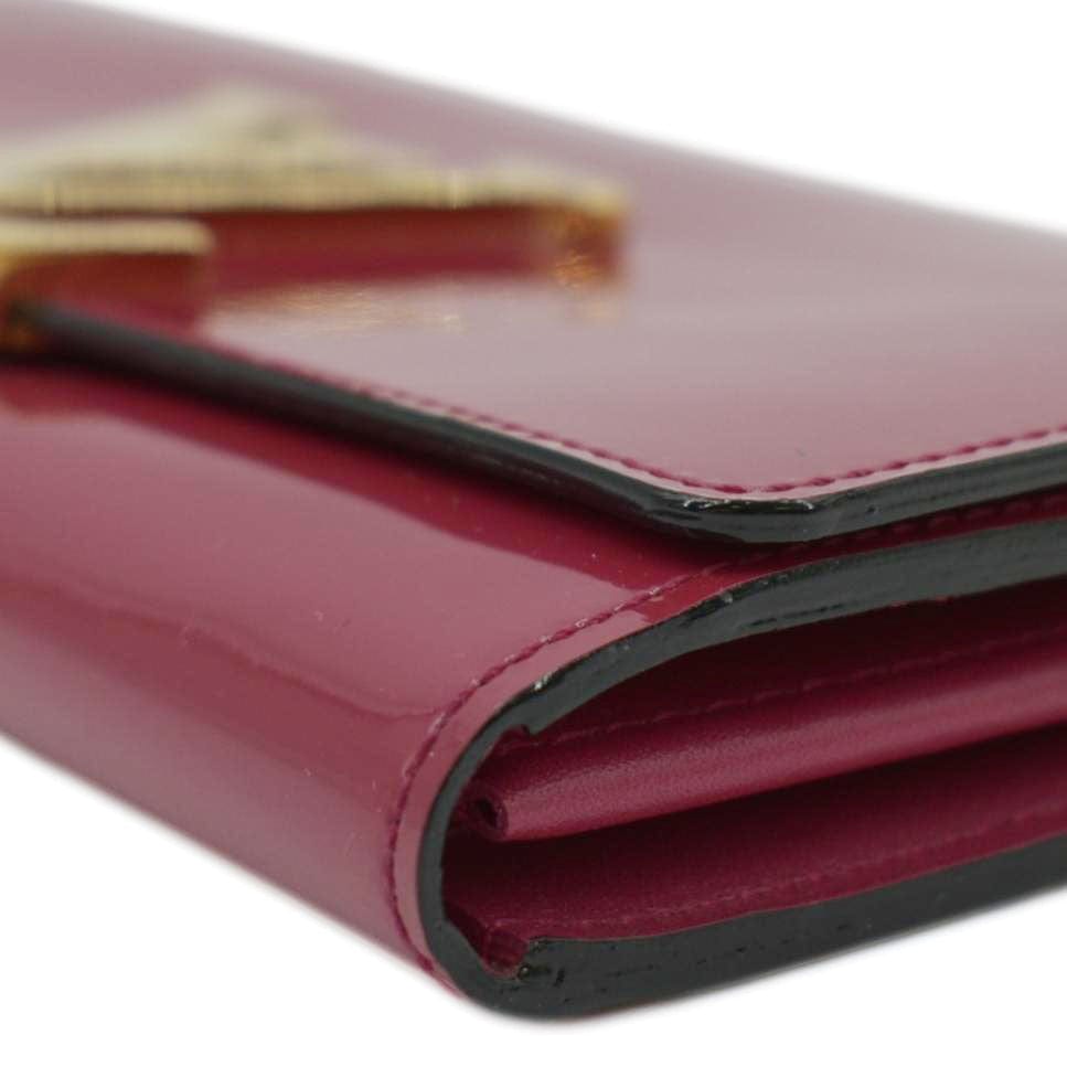 LOUIS VUITTON Louise Vernis Leather Long Wallet Red