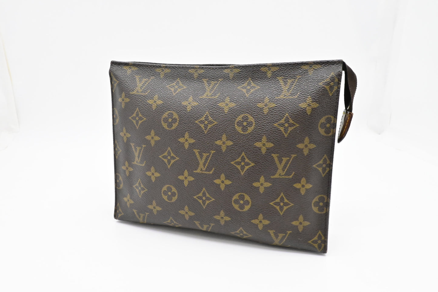 Louis Vuitton Toiletry 26 in Monogram Canvas
