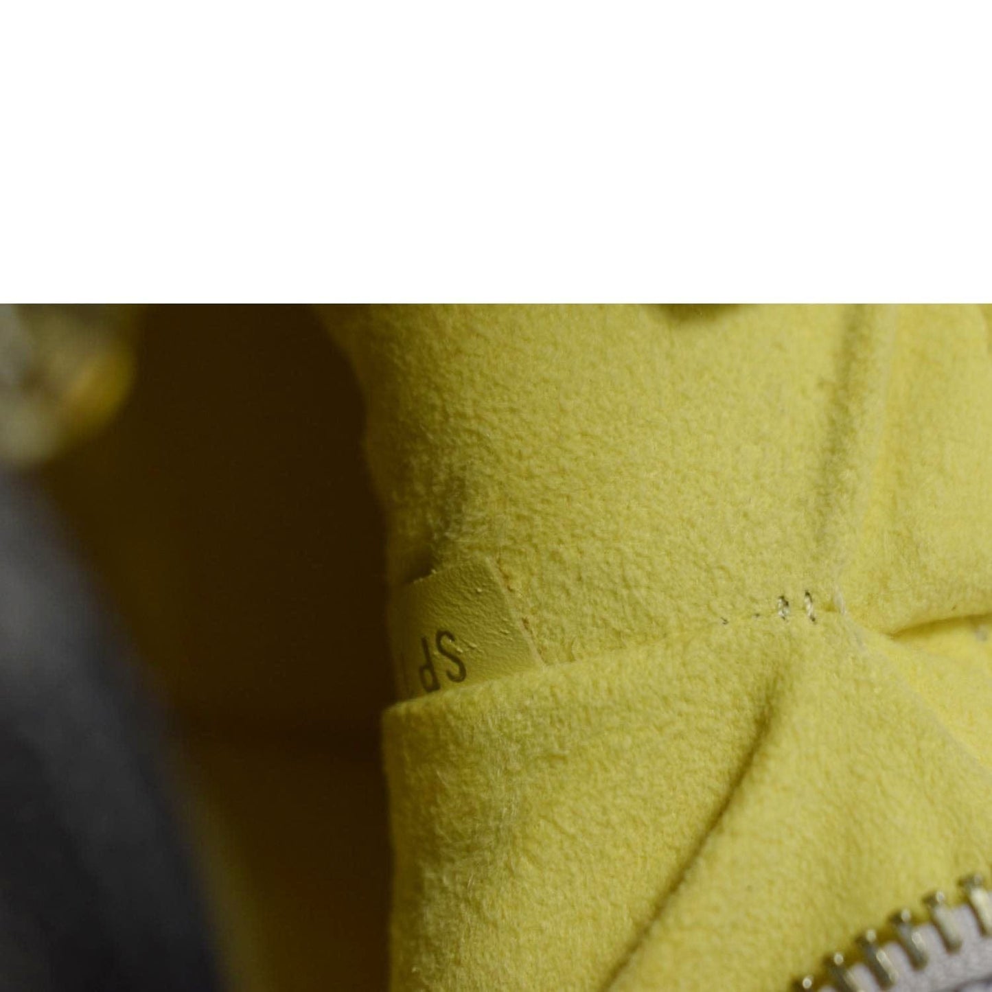 LOUIS VUITTON Neonoe MM Damier Azur Shoulder Bag Pineapple