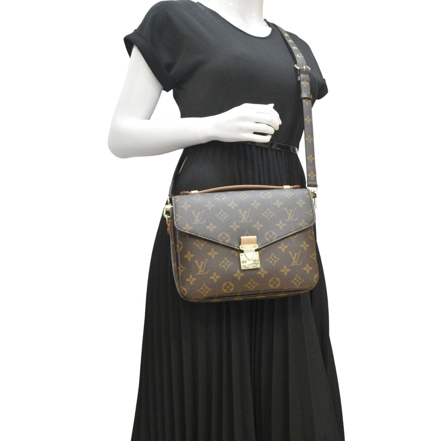 LOUIS VUITTON Metis Pochette Monogram Canvas Crossbody Bag Brown