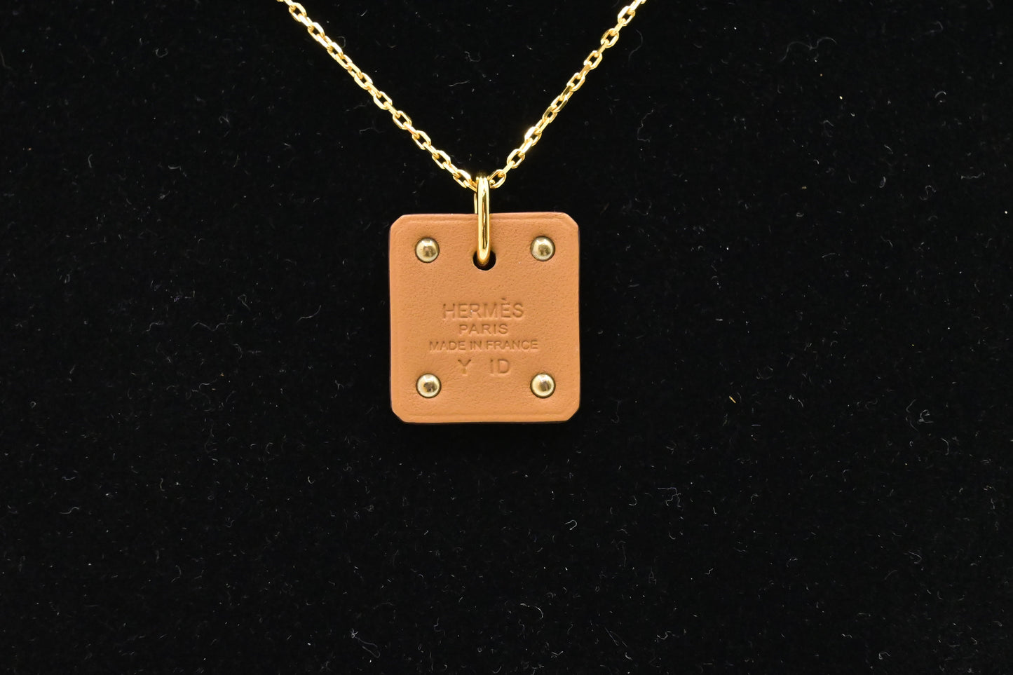 Hermes As De Coeur Necklace in Rouge Leather
