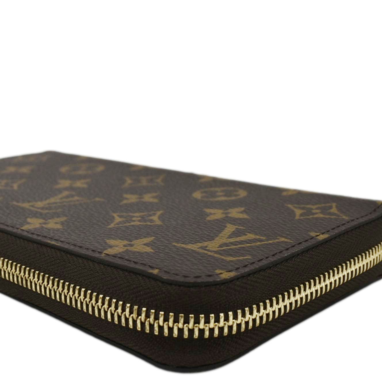 LOUIS VUITTON Monogram Canvas Zippy Wallet Brown