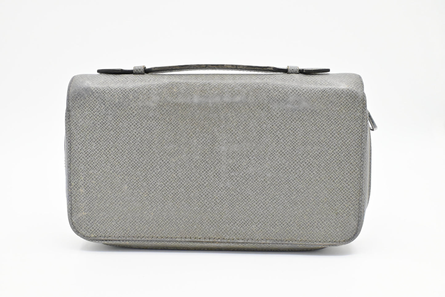 Louis Vuitton Zippy XL Wallet in Gray Taiga Leather