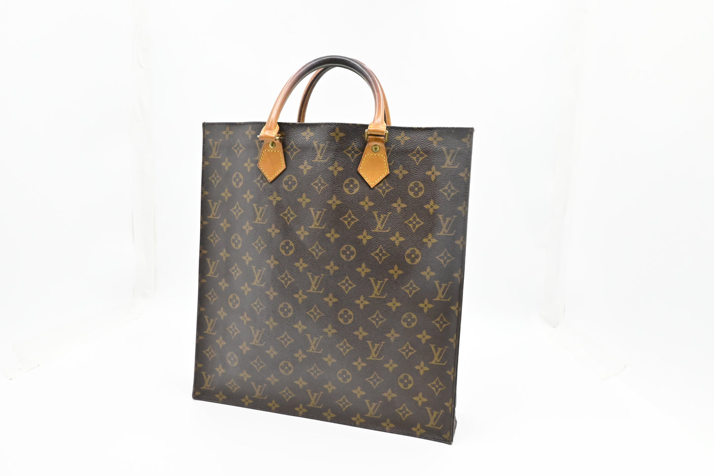 Louis Vuitton Sac Plat in Monogram Canvas